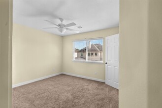 Building Photo - 6007 Marble Hollow Ln Building Photo - 6007 Marble Hollow Ln