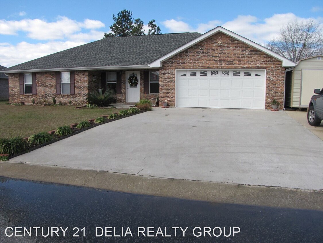 Primary Photo - 3 br, 2 bath House - 1817 Briarwood Dr.