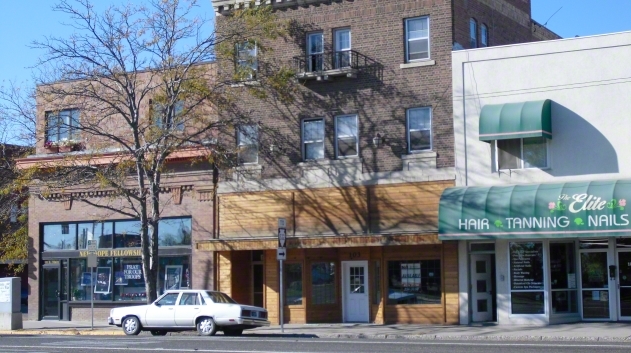 Primary Photo - 103 E Main St
