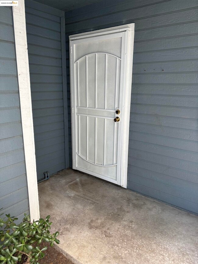 Building Photo - 2926 Winding Ln
