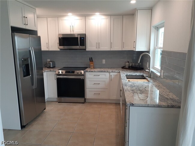 Foto del edificio - 2585 Third St