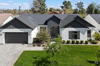 Building Photo - 8413 N Diller Grove Ln