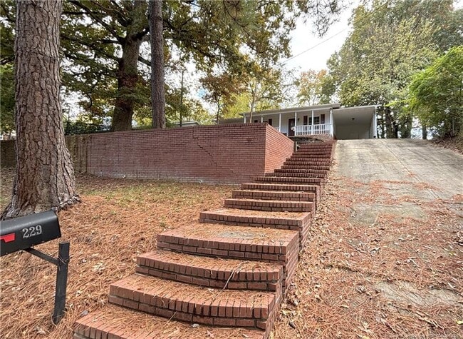 Foto del edificio - 229 Lansdowne Rd