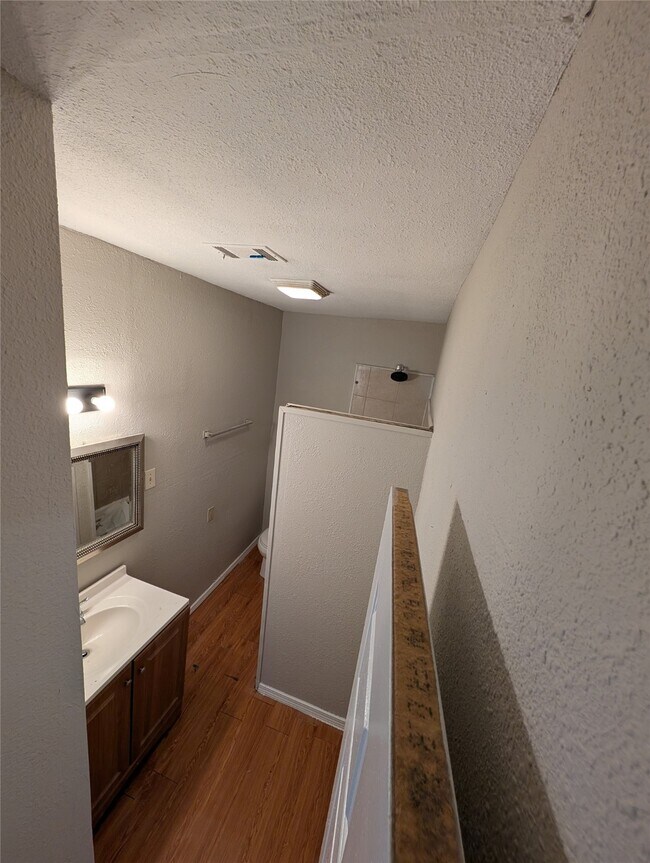 Foto del edificio - 2125 Nora St