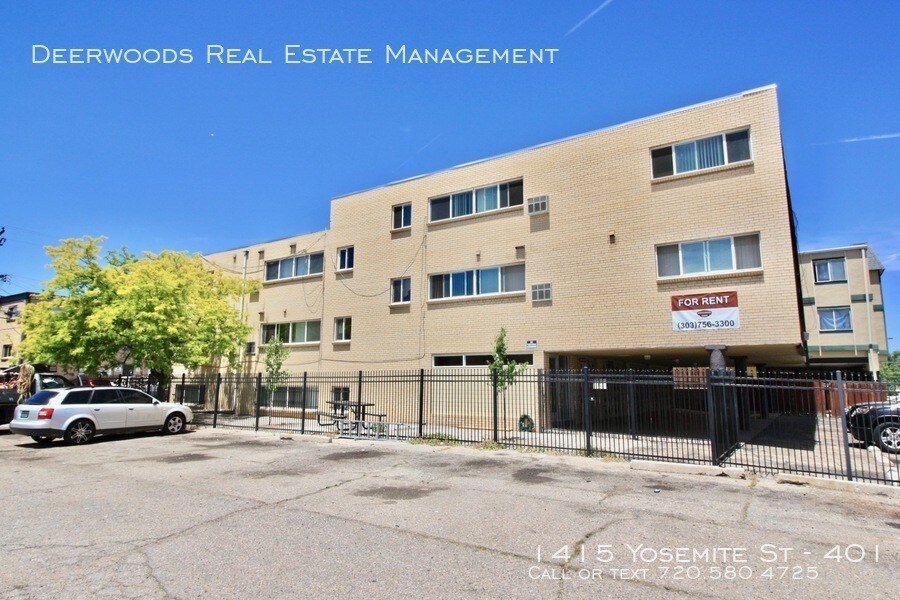 Primary Photo - 1415 Yosemite St