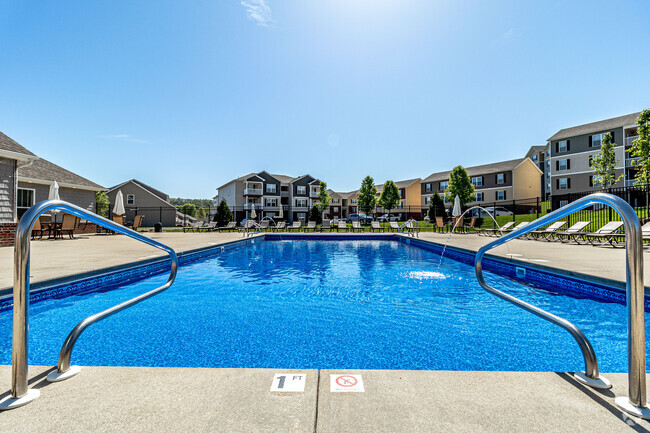 Building Photo - Meadow Creek Apartments