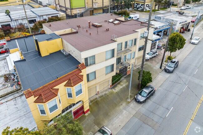 Contexto - 5625 Mission St
