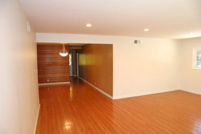 living room dining area - 3626 McLaughlin Ave
