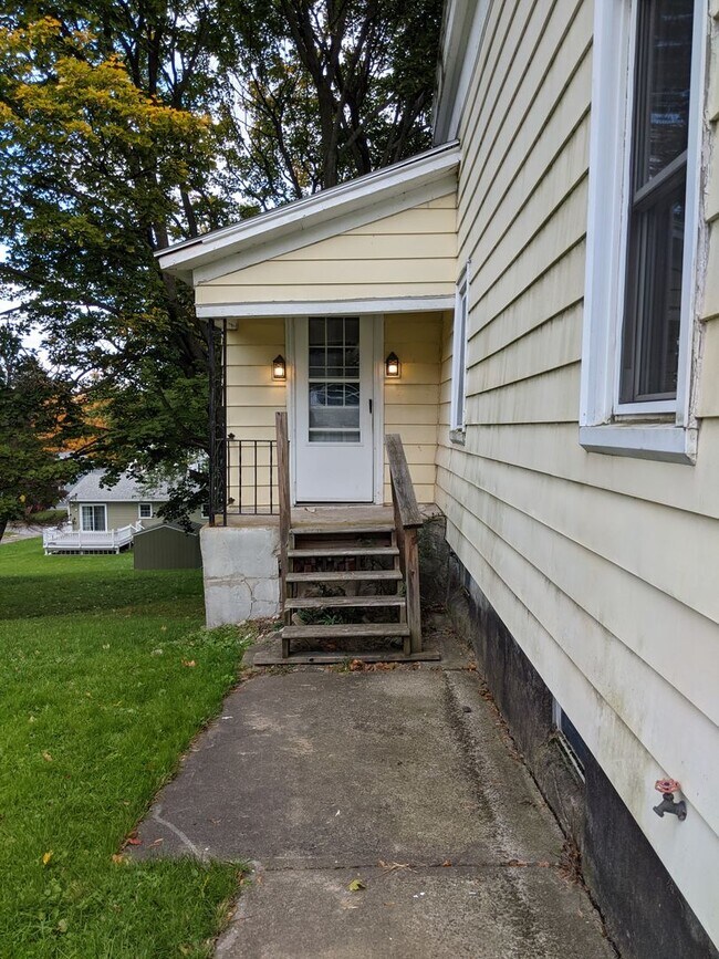 Foto del edificio - Perfect 3 bdrm home! All refreshed & ready!!