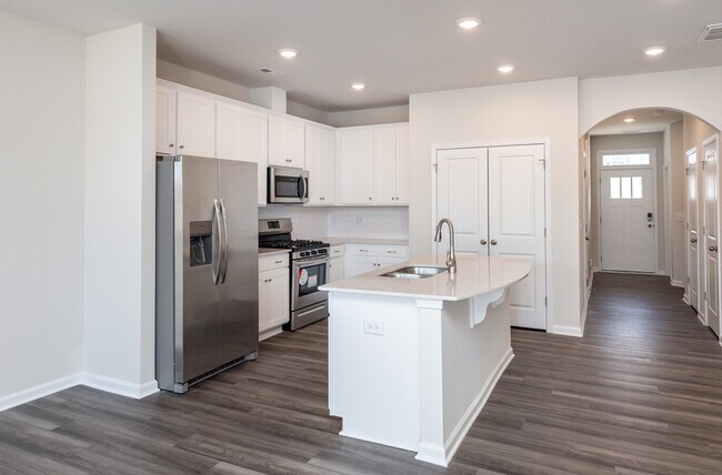 Building Photo - 296 E Compass Wy