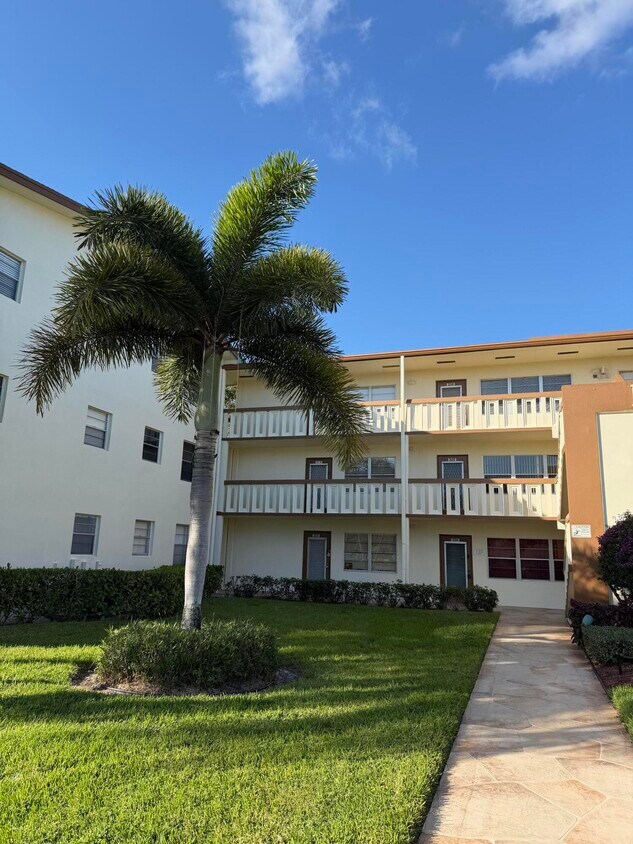 Foto principal - 332 Mansfield G