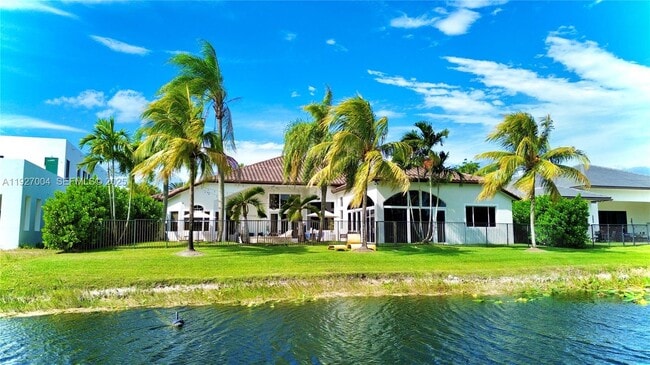 Foto del edificio - 19038 Park Ridge St