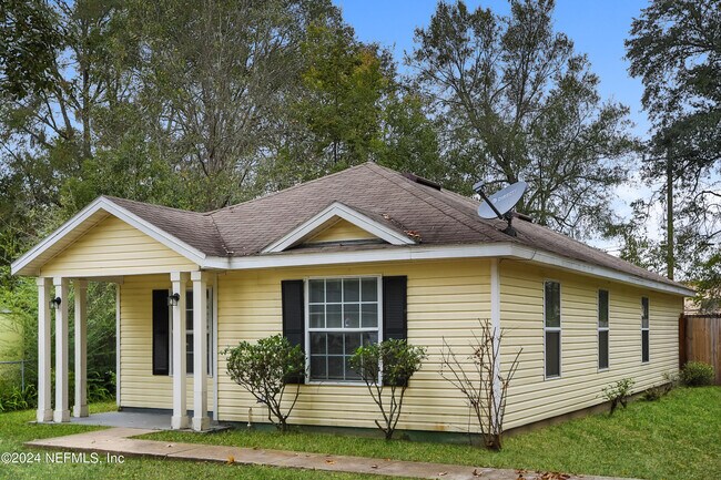 Building Photo - 6325 Delacy Rd