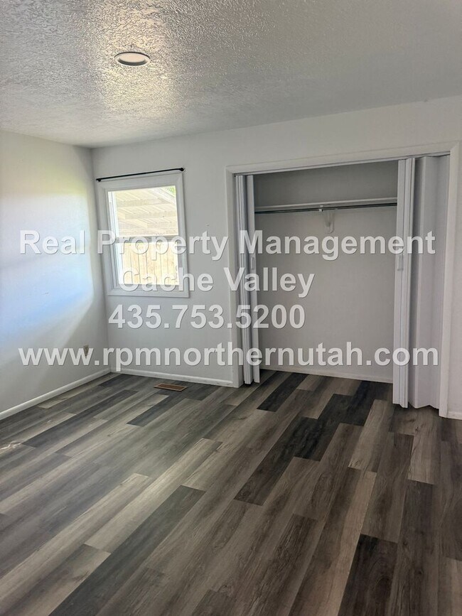 Foto del edificio - 357 N 200 W