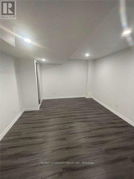 Building Photo - 130 Rouge River Dr