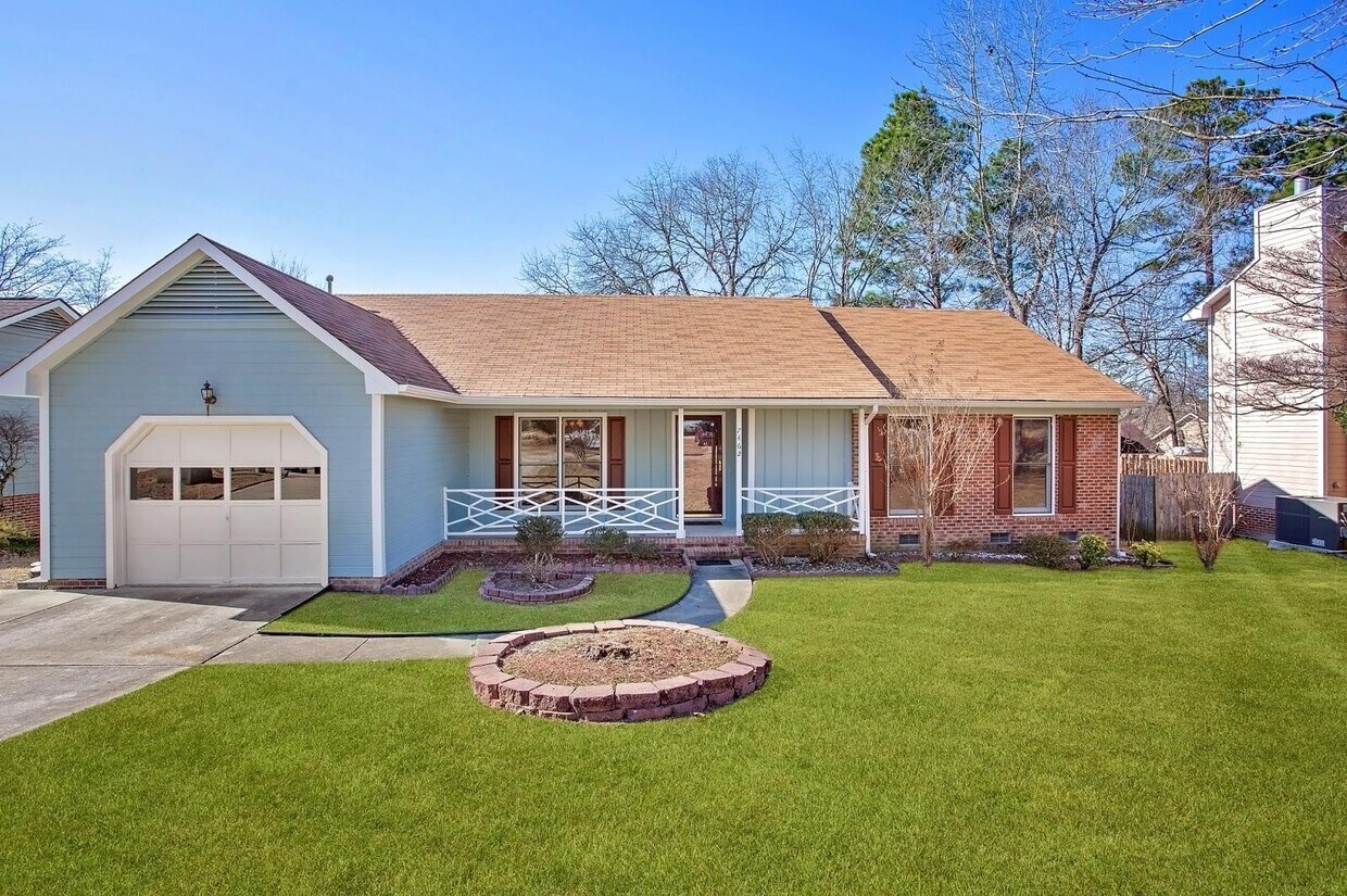 Foto principal - 3 Bed/2 Bath NEST in Beaver Run