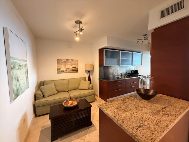Foto del edificio - 1850 S Ocean Dr
