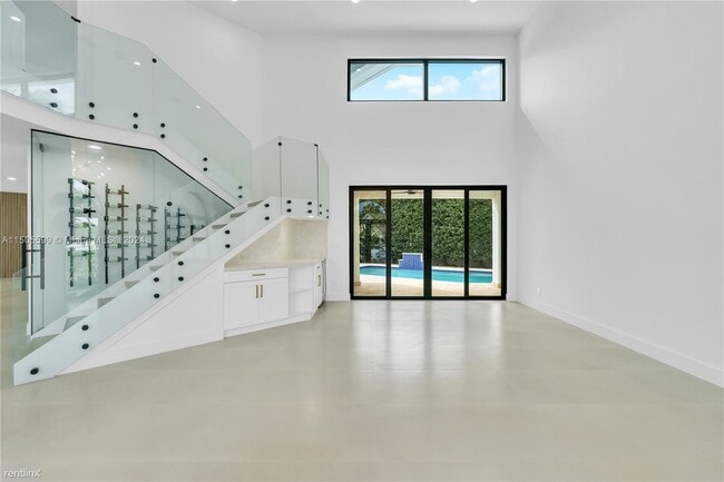 Building Photo - 5 br, 3.5 bath House - 16414 SW 86th Ct