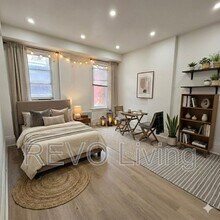 Building Photo - 88 Church St