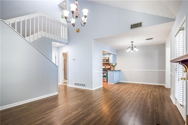 Building Photo - 1724 Cotton Patch Ln