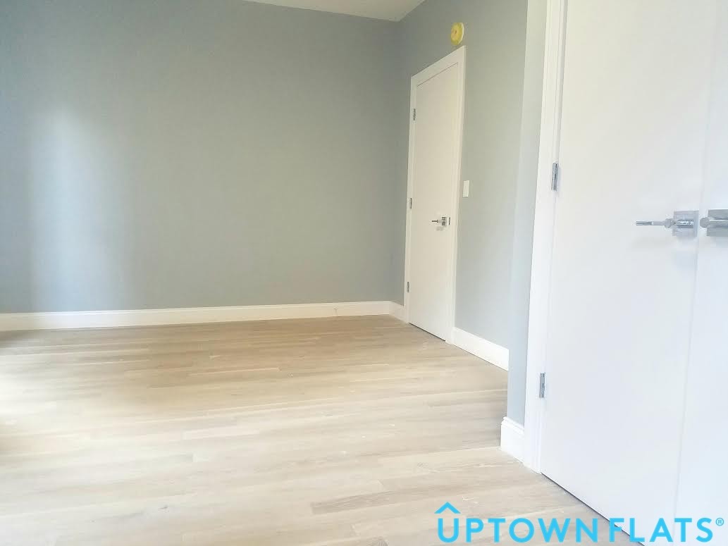 Foto principal - 837 E 22nd St