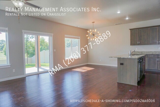Foto del edificio - 9165 W Tillamook Dr