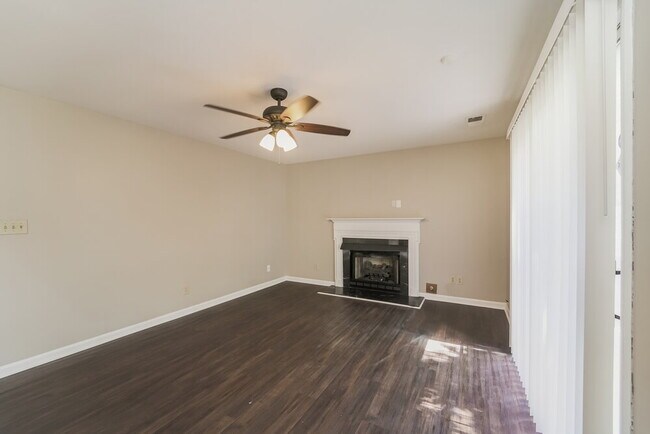 Building Photo - 5416 Groveton Ct