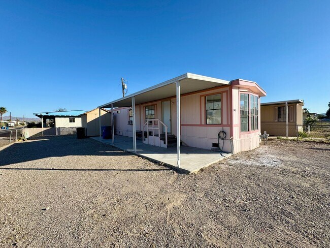 Foto del edificio - Charming  2 bedroom mobile