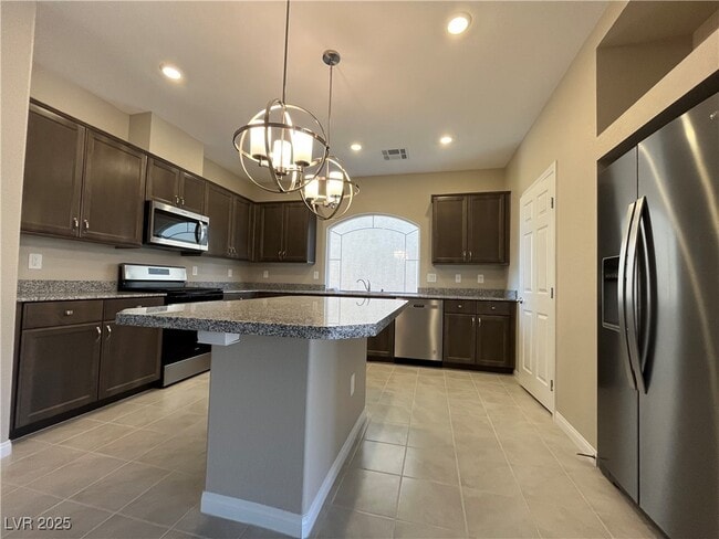 Foto del edificio - 7750 Bellenden St