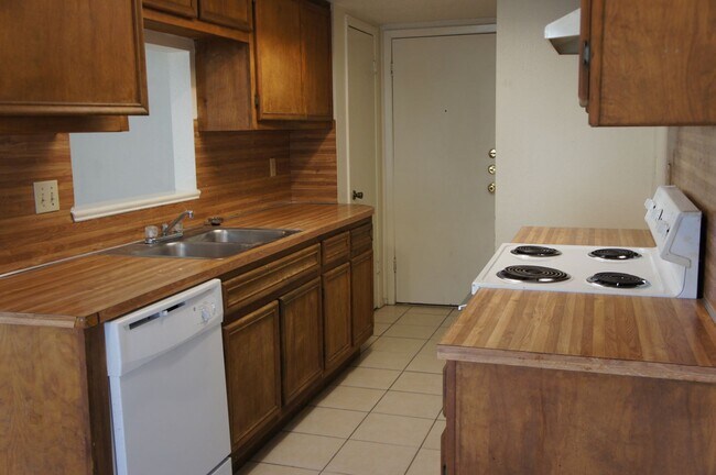 Foto del edificio - 3706 Rocky Hollow Trail