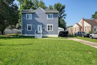 Building Photo - 112 Fox Way