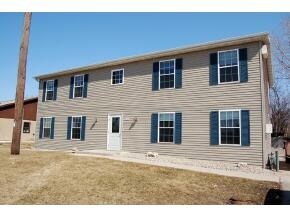 Primary Photo - 2284 Bowen St