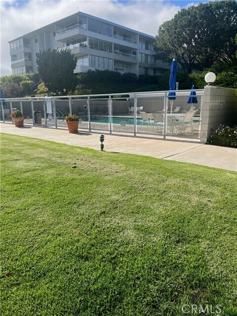 Foto del edificio - 32653 Seagate Dr