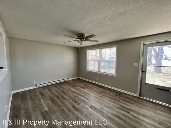 Foto del edificio - 2 br, 1 bath House - 5921 Pflumm Rd