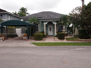 Building Photo - 16181 SW 141st Ave