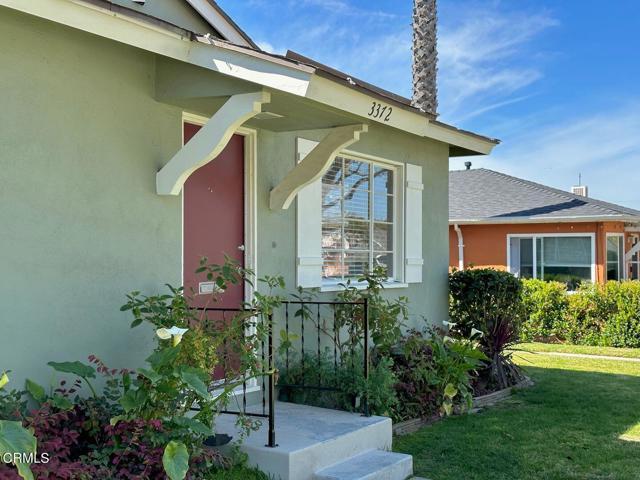 Building Photo - 3372 San Luis St