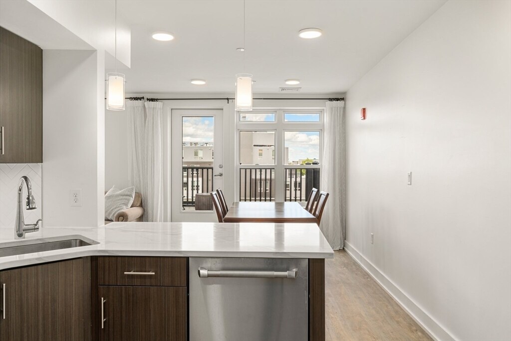 Foto principal - 20 Penniman Rd