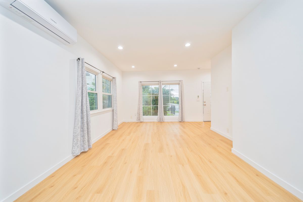 Foto principal - 1253 Del Rey Ave