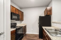 Building Photo - Elements at Rock Hill