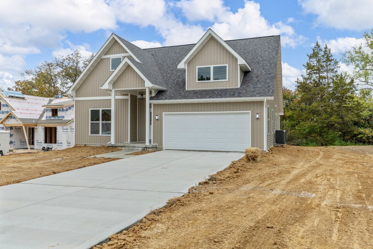 Foto principal - 630 Booneslick Rd