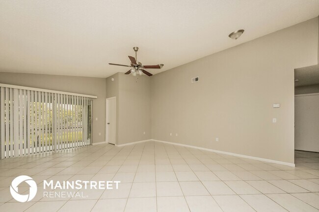 Foto del edificio - 4454 Sandhurst Dr