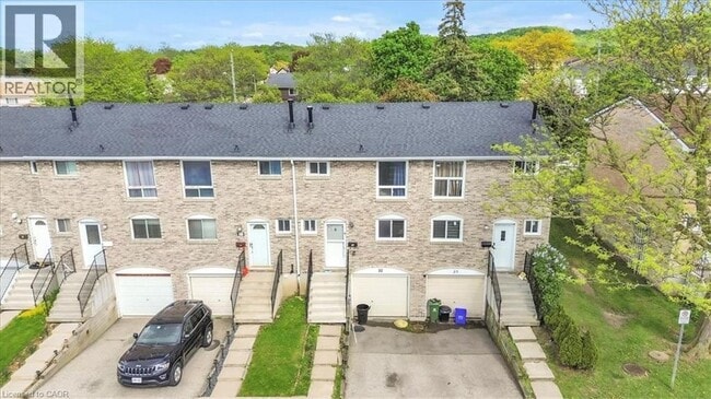 Building Photo - 120 Quigley Rd