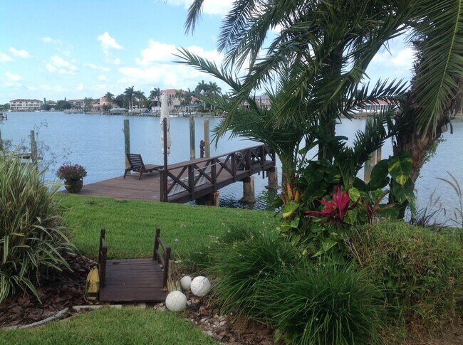 Foto del edificio - 1245 79th St S