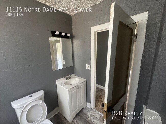 Foto del edificio - 11115 Notre Dame Ave