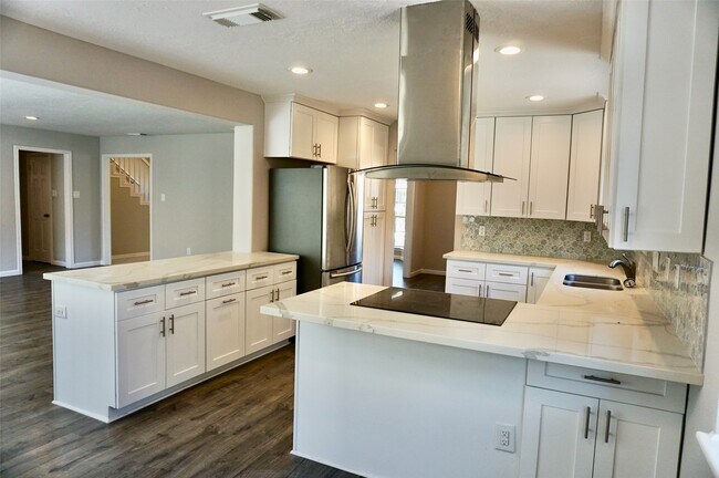 Foto del edificio - 1707 Valley Vista Dr