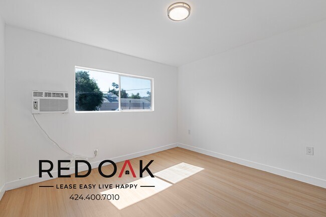 Foto del edificio - 5632 Harold Way