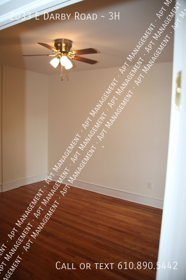 Building Photo - 2033 E Darby Rd