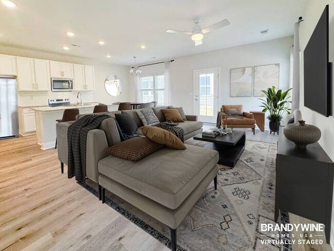 Foto del edificio - 1032 Wildflower Dr