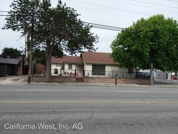 Building Photo - 3 br, 2 bath House - 200 S. HALCYON