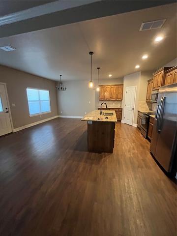 Foto del edificio - 7414 Morning Glory